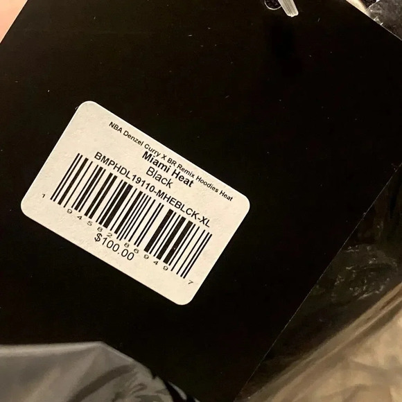 NWT NBA Hardwood Classic Mitchell & Ness Denzel Curry x Miami Heat Hoodie XL - Picture 6 of 6